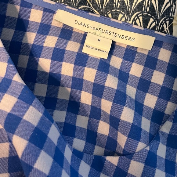 Diane Von Furstenberg Blue White Gingham Check Long Sleeve Top Size 8 EUC - Picture 6 of 11